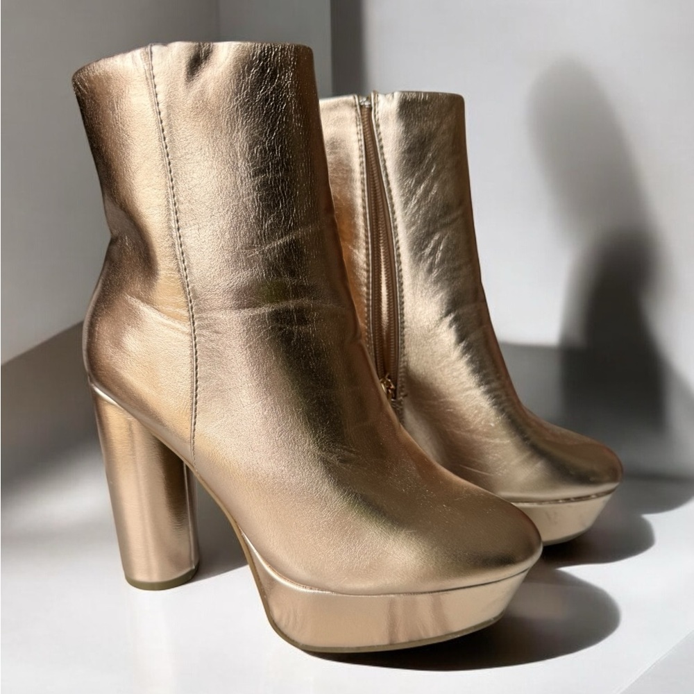 Bamboo rose gold platform, boots size 7 new.